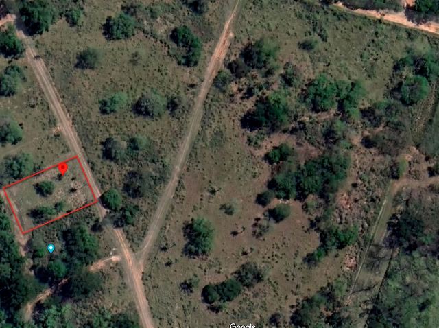 Satellitenbild mit rot markierter Grundstücksgrenze